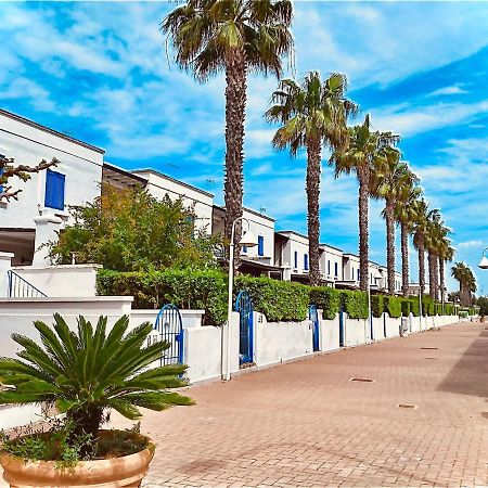 Villa In Villaggio Порто-Чезарео Экстерьер фото