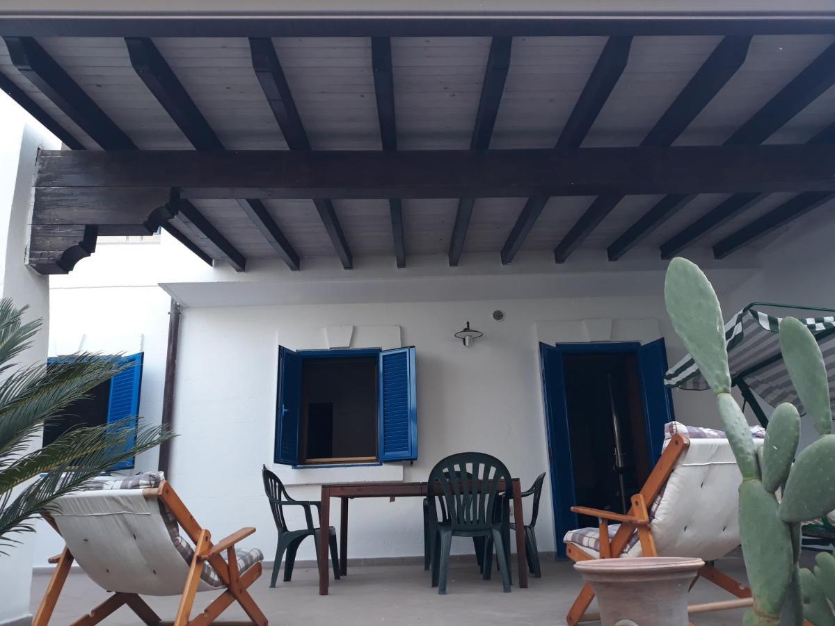 Villa In Villaggio Порто-Чезарео Экстерьер фото