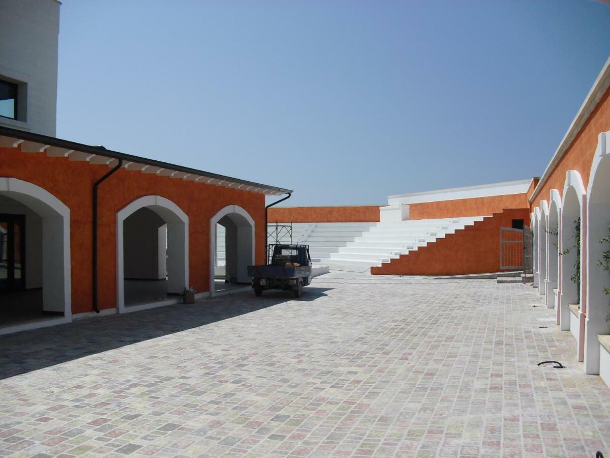 Villa In Villaggio Порто-Чезарео Экстерьер фото